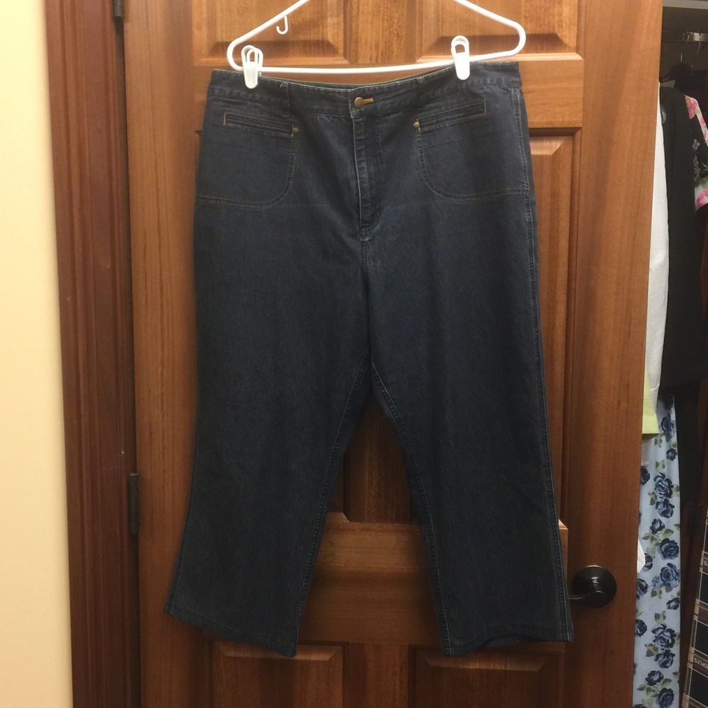 Chico’s Cropped Jeans